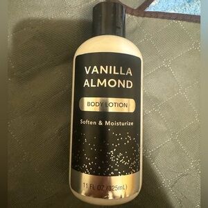 Vanilla Almond Body Lotion